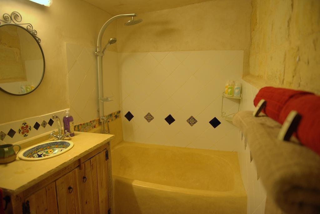 The Well Inn Beersheba Kamer foto